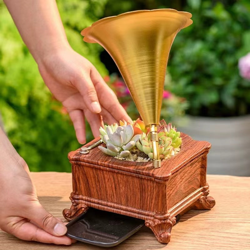 European Style Old Fashioned Phonograph Flower Pot