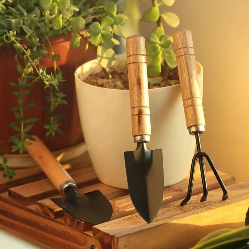 gardening tools set, 3 pcs garden tools set, high carbon steel heavy duty gardening tools kit includes hand trowel, transplant trowel and cultivator hand rake, gardening gifts for women men