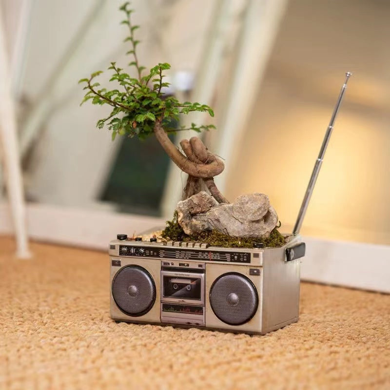 Decorative Flower Pot Retro Radio Shaped Plant Pot